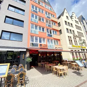 Hotel Drei Kronen, Colonia
