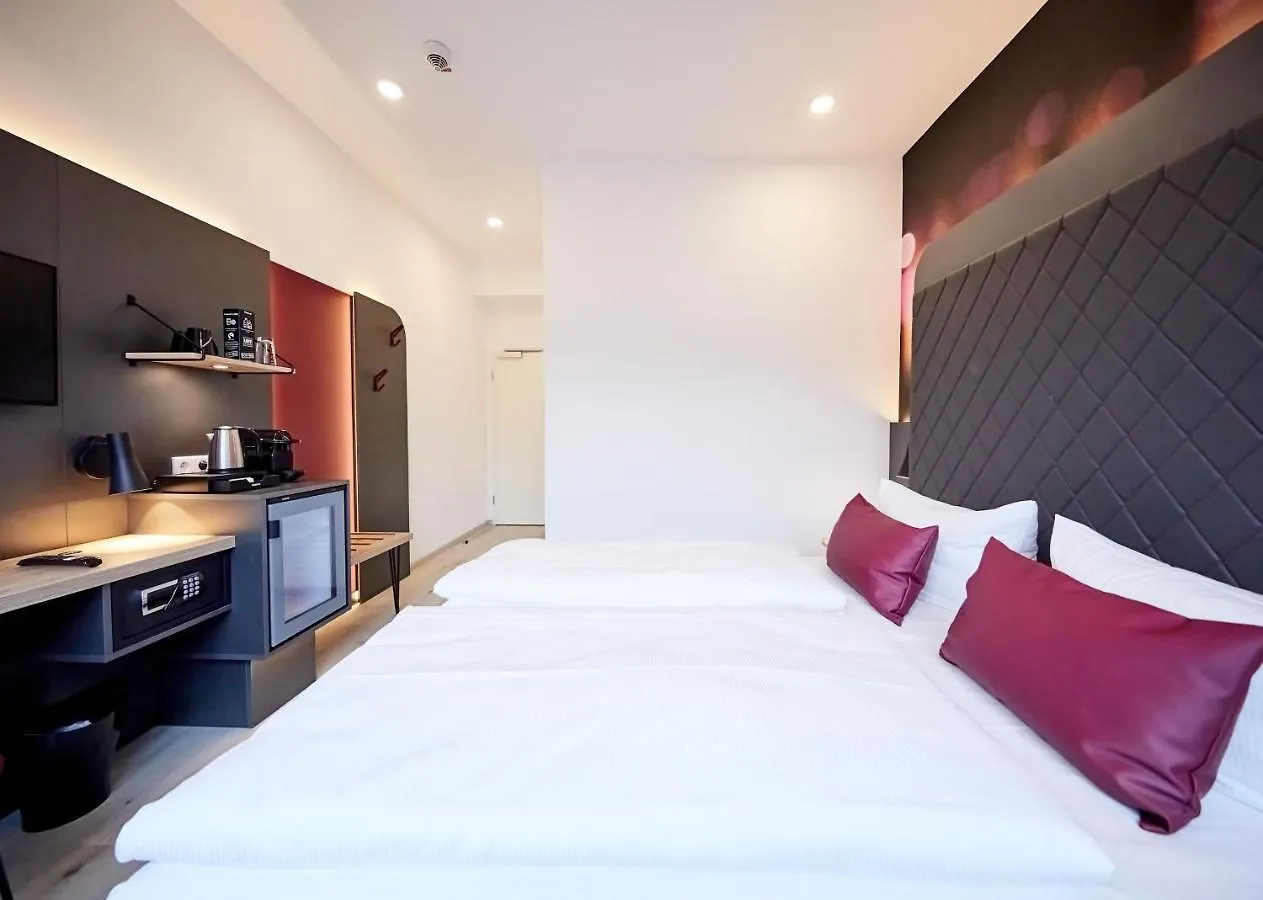 ***  Loft Am Ring Hotel Cologne Germany